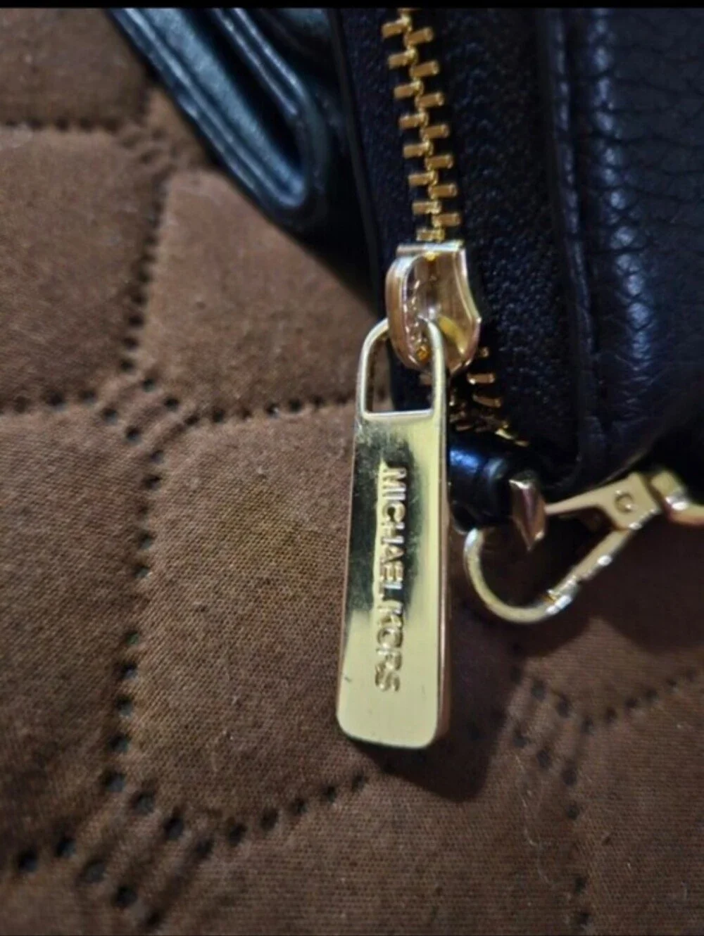Michael Kors Large Black Leather Jet Set Travel Continental Wristlet Wallet